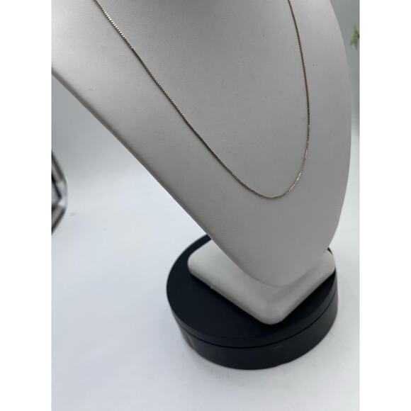 Designer 14kt Italy Yellow Gold 20” Box Link Chain Necklace 2.2 grams - Picture 9 of 14